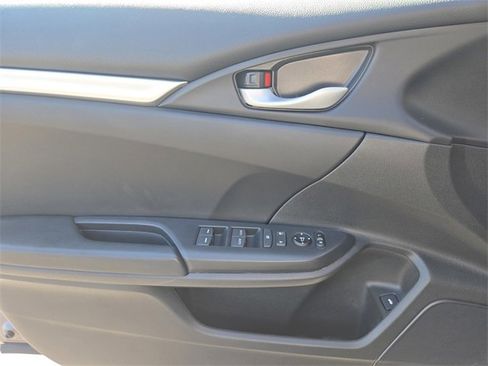 Used 2019 Honda Civic Sport image 13