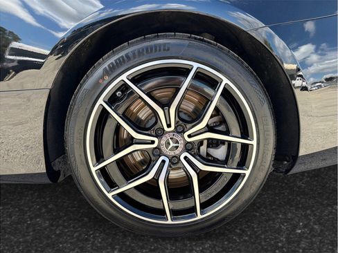 Used 2022 Mercedes-Benz E 450 Coupe image 16
