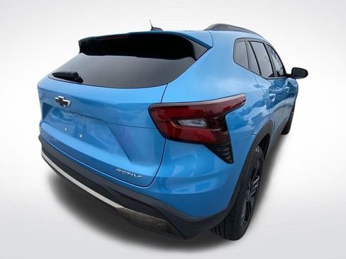 Used 2025 Chevrolet Trax ACTIV w/ Driver Confidence Package image 9