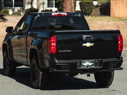 Used 2019 Chevrolet Colorado LT image 12