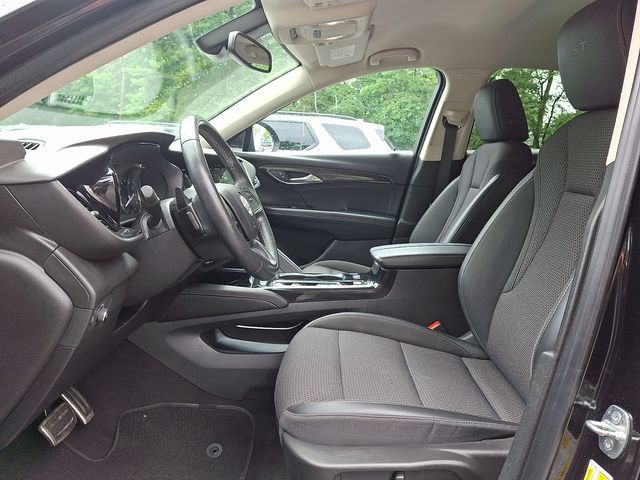 Used 2023 Buick Envision Preferred FWD image 14