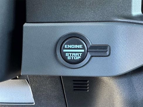 Used 2024 Ford Bronco Big Bend image 9