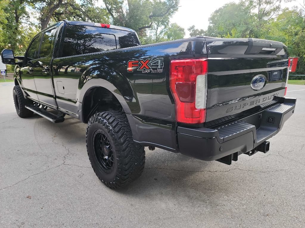 Used 2019 Ford F350 Lariat w/ Lariat Ultimate Package AWD/4WD image 5
