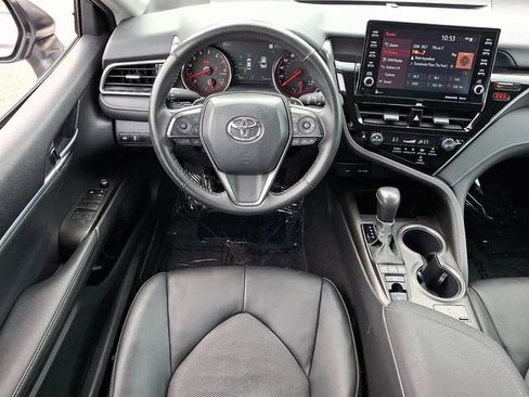 Used 2024 Toyota Camry XSE FWD image 9