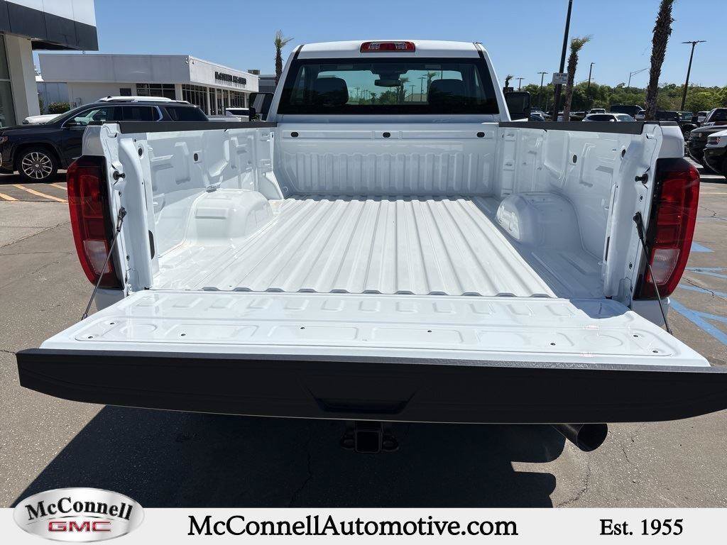 New 2025 GMC Sierra 3500 Pro RWD image 7