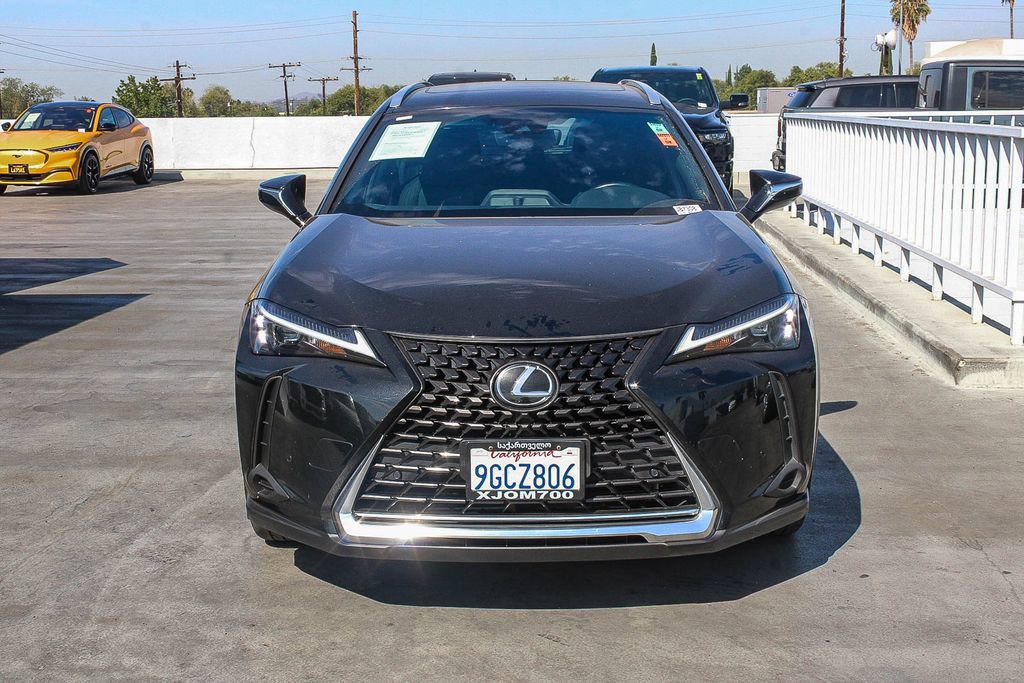 Used 2023 Lexus UX 250h FWD w/ Accessory Package (Z2) image 3