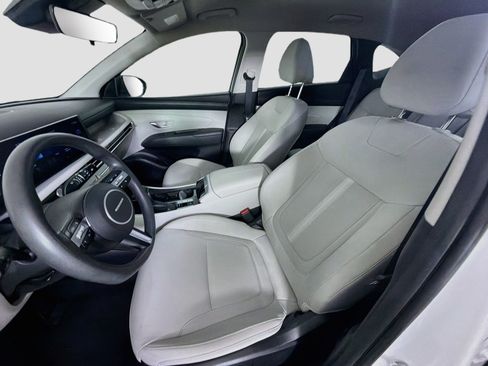 Used 2025 Hyundai Tucson SEL FWD image 13