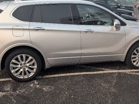 Used 2019 Buick Envision Premium AWD/4WD image 9