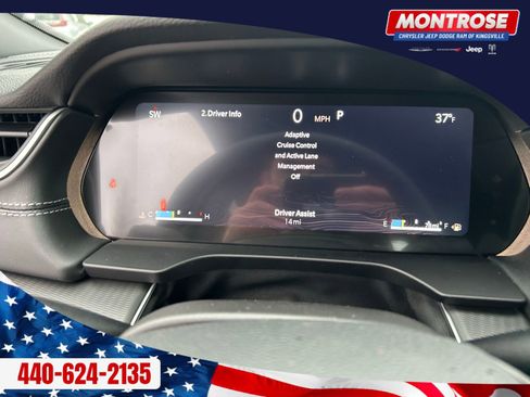 New 2025 Jeep Grand Cherokee Laredo image 15