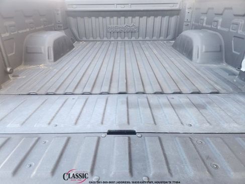 Used 2023 Chevrolet Silverado 1500 High Country w/ High Country Premium Package image 33