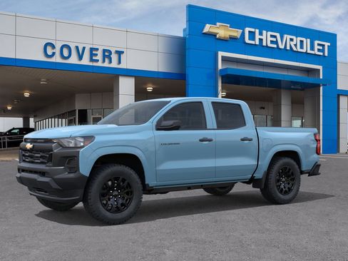 New 2026 Chevrolet Colorado W/T w/ WT Custom Package RWD image 2