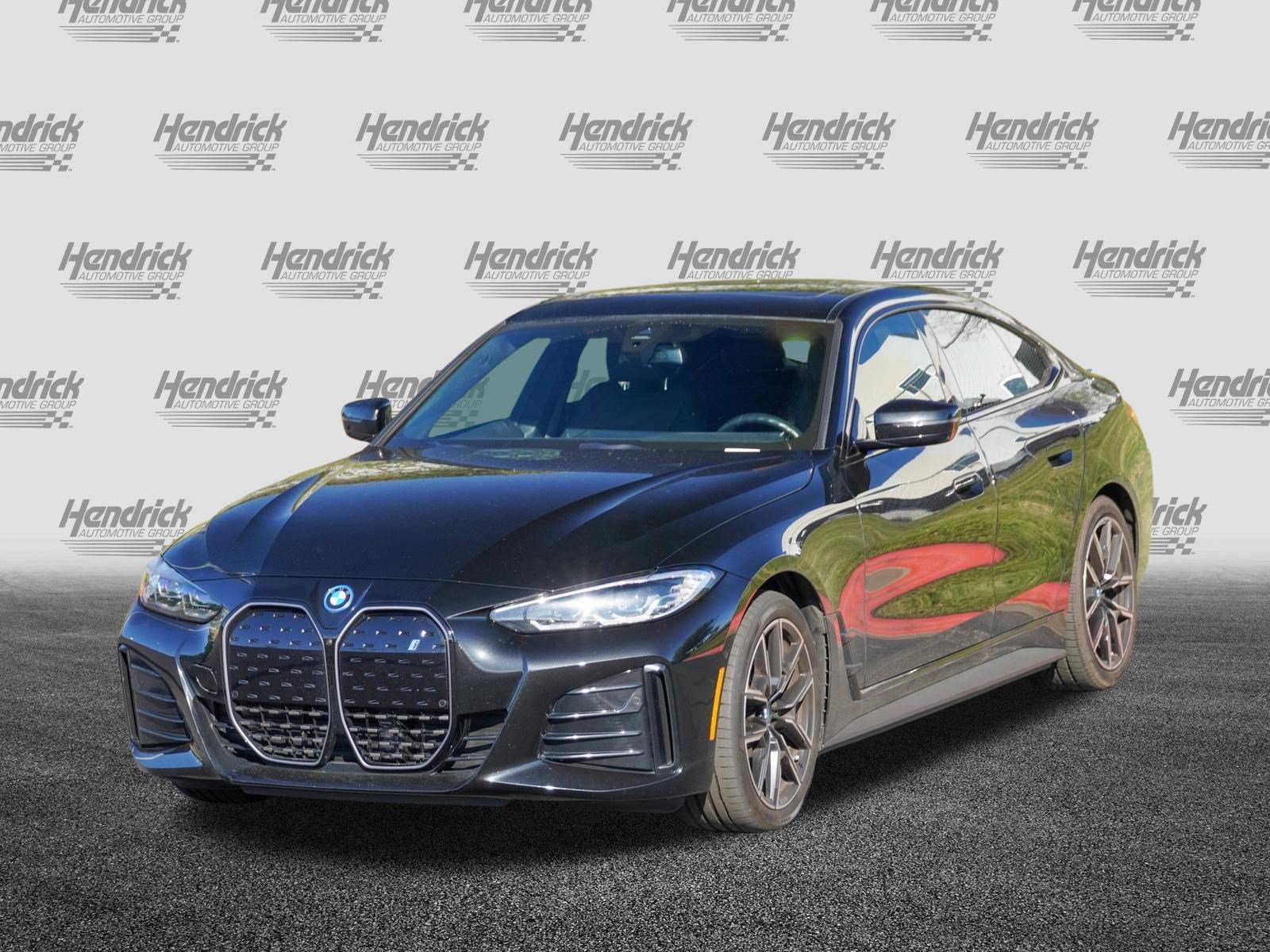 Certified 2023 BMW i4 eDrive40 w/ M Sport Package RWD image 5