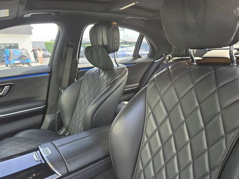 Used 2023 Mercedes-Benz S 580 4MATIC Sedan image 27