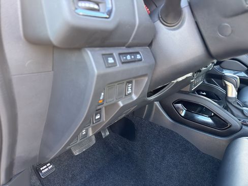 Certified 2022 Nissan Frontier PRO-4X w/ Pro-4X Premium Package image 14