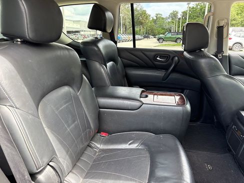 Used 2016 INFINITI QX80 2WD w/ Deluxe Technology Package image 31