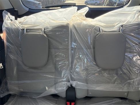 New 2026 Ford Explorer Active w/ Active Comfort Package image 27