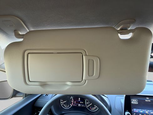 Certified 2025 Nissan Sentra SV FWD image 24