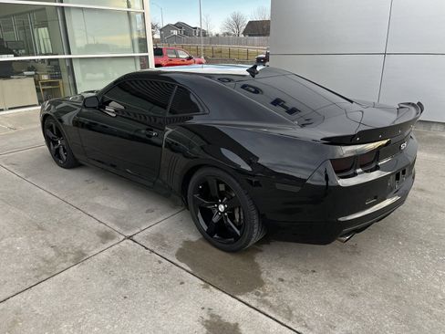 Used 2011 Chevrolet Camaro SS w/ RS Package image 4
