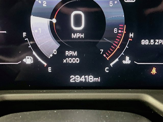 Used 2024 GMC Acadia Elevation w/ Luxury Package FWD image 15