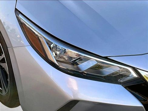 Used 2023 Nissan Sentra SV image 28
