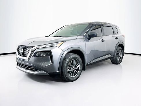 Used 2023 Nissan Rogue S image 3