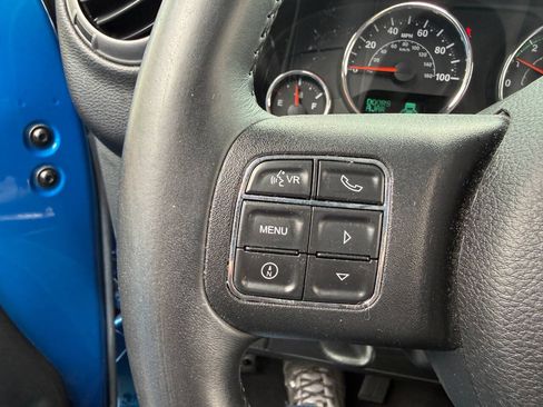 Used 2015 Jeep Wrangler Unlimited Sport w/ Quick Order Package 24S AWD/4WD image 21