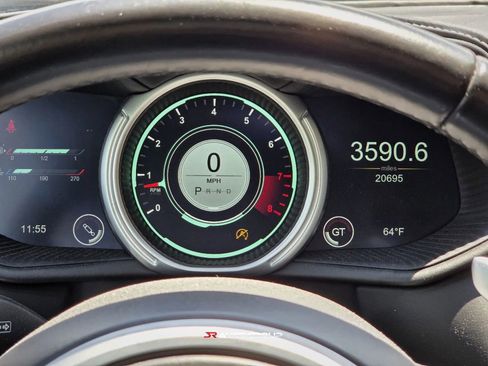 Used 2017 Aston Martin DB11 V12 RWD image 17