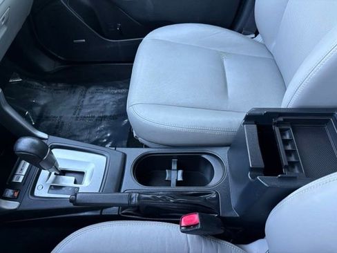 Used 2014 Subaru Forester 2.5i Touring AWD/4WD image 20