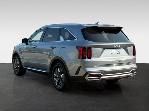 Used 2022 Kia Sorento S AWD/4WD image 7