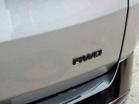 Certified 2023 Chevrolet Traverse Premier w/ Redline Edition AWD/4WD image 19