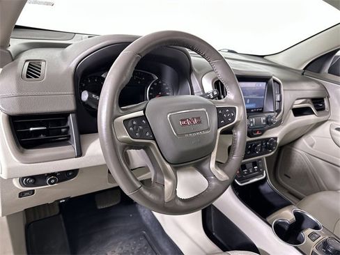 Used 2020 GMC Terrain Denali w/ Denali Premium Package image 10