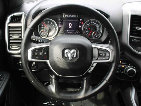 Used 2021 RAM 1500 Big Horn image 12