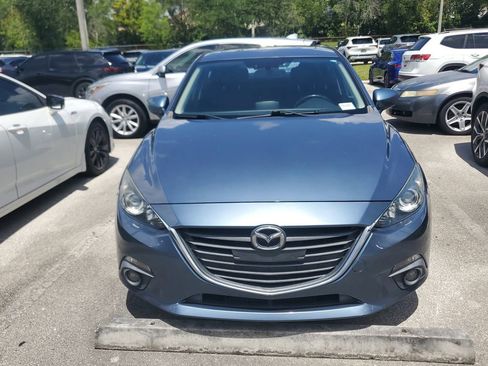 Used 2016 MAZDA MAZDA3 i Touring w/ Popular Equipment Package FWD image 2