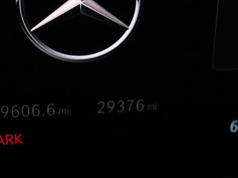 Used 2024 Mercedes-Benz GLE 450e 4MATIC image 37