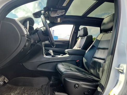 Used 2016 Jeep Grand Cherokee High Altitude AWD/4WD image 13