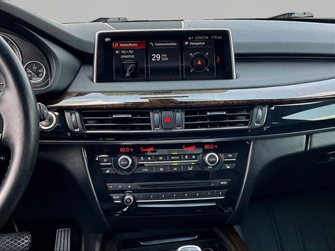 Used 2018 BMW X5 xDrive35i AWD/4WD image 9