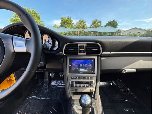 Used 2006 Porsche 911 Carrera S image 11