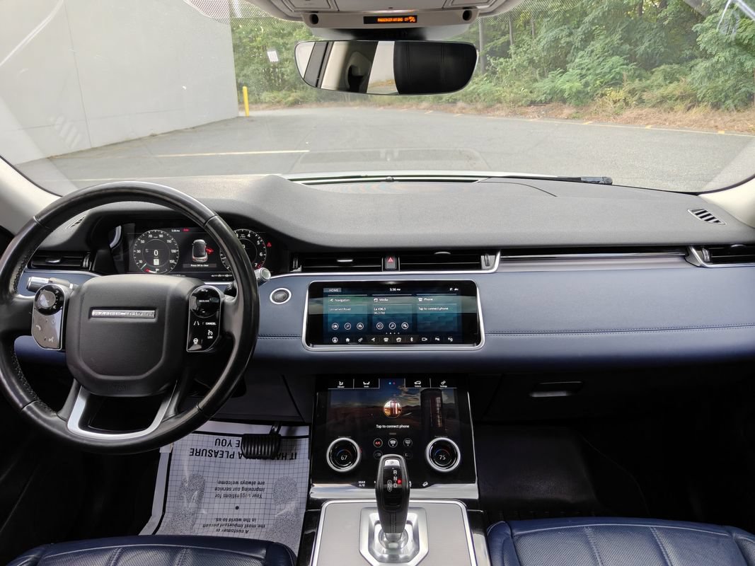 Used 2020 Land Rover Range Rover Evoque SE AWD/4WD image 25