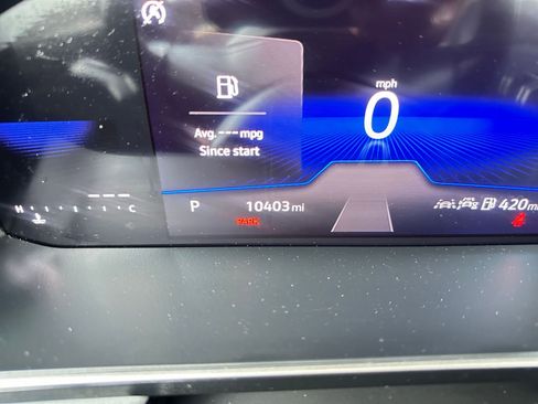 Used 2025 Volkswagen Jetta SE image 45