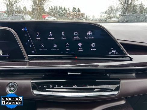 Used 2022 Cadillac Escalade ESV Premium Luxury Platinum image 26