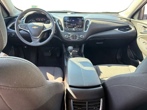 Used 2024 Chevrolet Malibu LT image 12