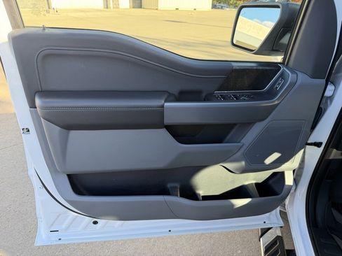 Used 2022 Ford F150 XLT w/ Equipment Group 302A High image 10