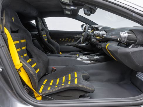Used 2023 Ferrari 812 Competizione RWD image 46