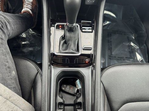 Used 2024 Jeep Compass Latitude image 21