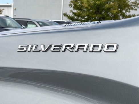 Used 2026 Chevrolet Silverado 1500 Custom RWD image 11