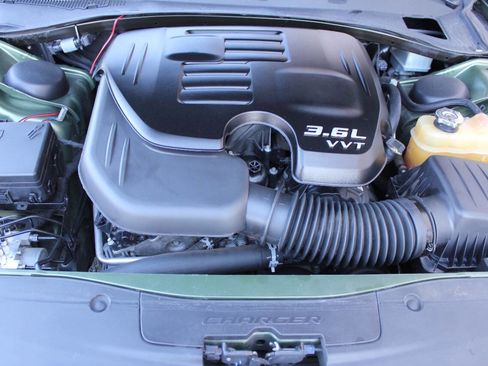 Used 2021 Dodge Charger SXT w/ Blacktop Package image 23