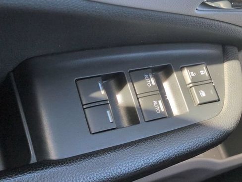 Used 2022 Honda Pilot Special Edition image 24
