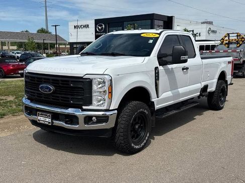 Certified 2024 Ford F250 XL w/ XL Off-Road Package AWD/4WD image 2