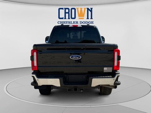 Used 2023 Ford F250 Lariat w/ Lariat Ultimate Package AWD/4WD image 4