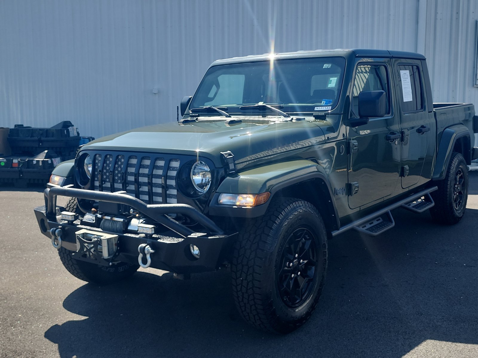 Used 2021 Jeep Gladiator Sport AWD/4WD image 1
